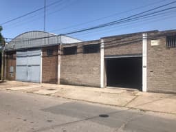 Carriego al 500 - Galpón 800 m2