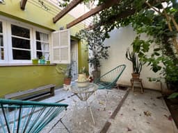 Departamento PH tipo casa de 2 dormitorios y 2 patios en Alta Cordoba Apto Credito
