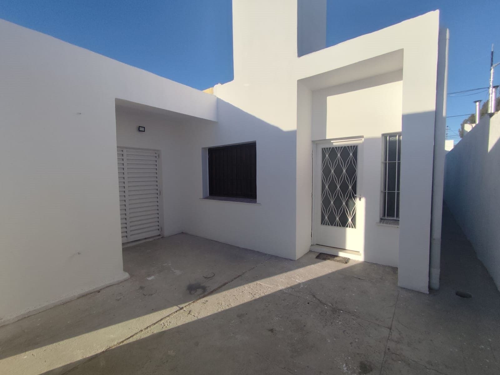 VENDO MODERNA CASA CENTRICA - CIUDAD DE SAN LUIS — foto 15