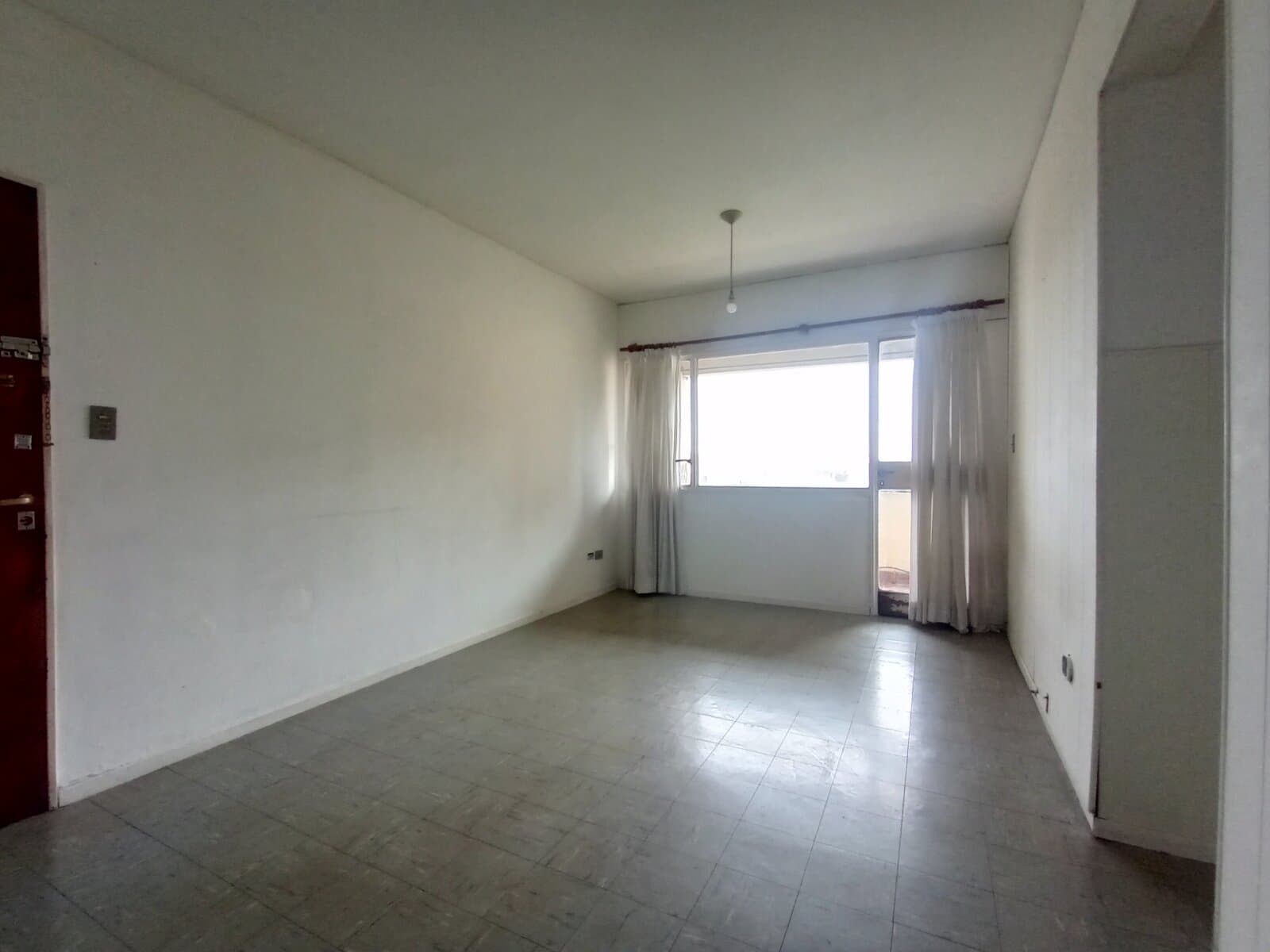 Departamento 3 ambiente con cochera Edificio 52 en Venta en Villa Celina — foto 1