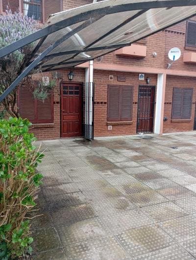 SAN BERNARDO.TRIPLEX UBICADO 4 CUADRAS DEL MAR, BUENA CALIDAD CONSTRUCTIVA, 1 COCHERA, AMPLIO, OPORTUNIDAD,