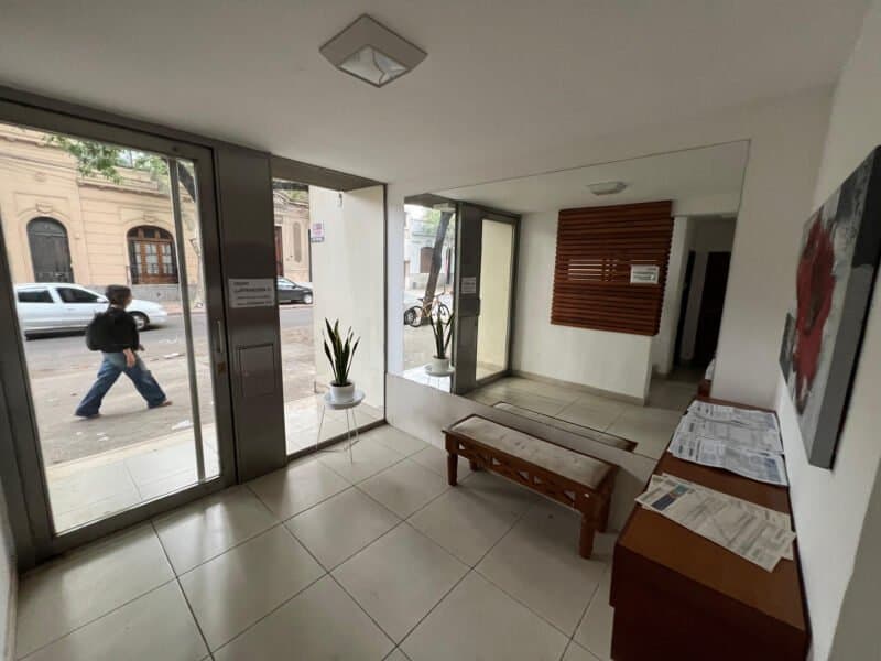 Monoambiente - Riobamba 762 — foto 4