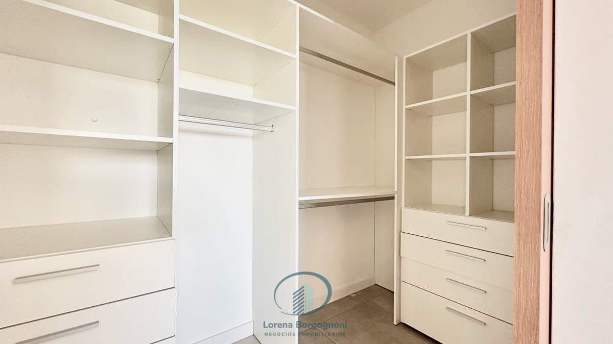 VENTA Duplex Terrazas De Manantiales 4d 3b - Unico Con Dormitorio En Pb! — foto 14