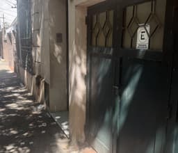 Casa en Alberdi Fernandez 1000