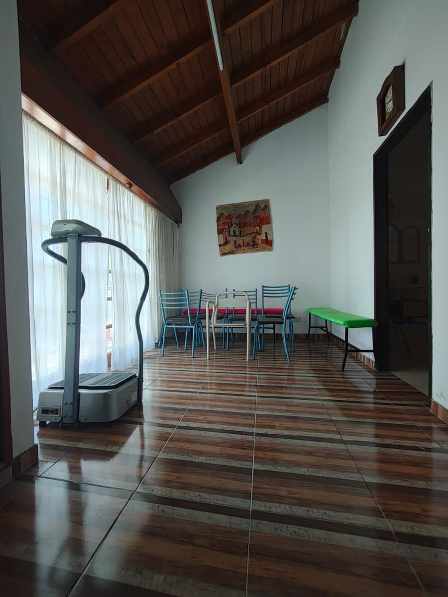 Casa 6 amb. c/ dependencias en San Andrés — foto 9