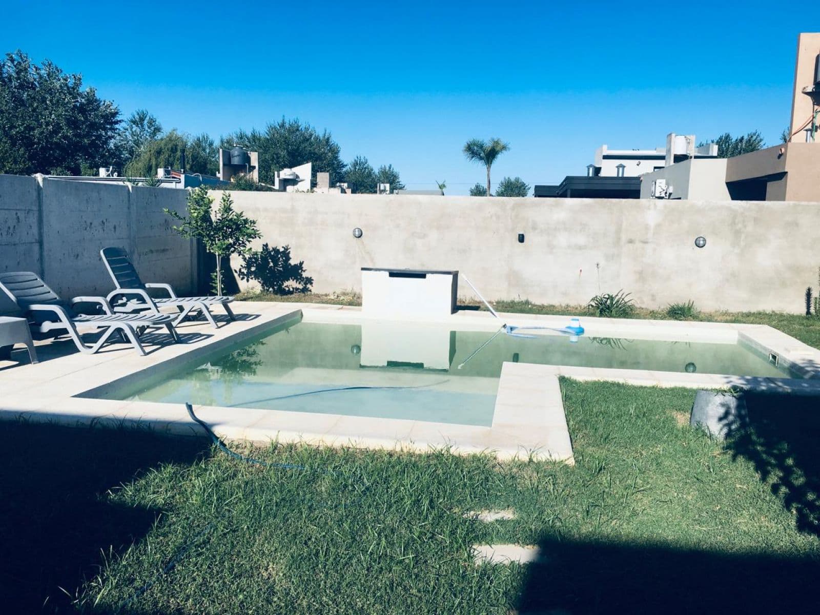Casa con Jardín y Piscina en TS3 — foto 6