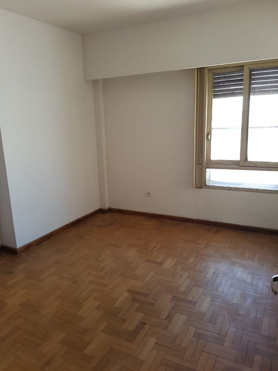 VENDO DPTO 2 DORM Y BALCON EN MICROCENTRO - APTO CREDITO — foto 9