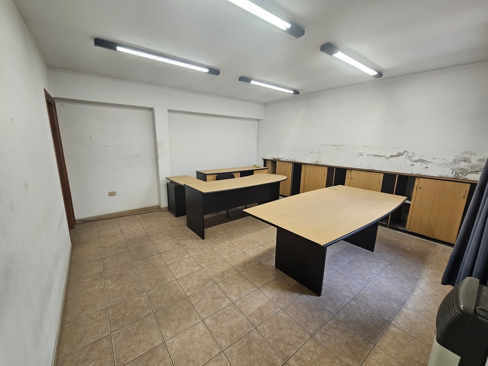 Inmueble Con Talleres Y Oficinas — foto 8