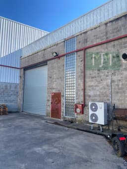 Alquier Nave 1000 (mil) m2 Parque Industrial Pilar