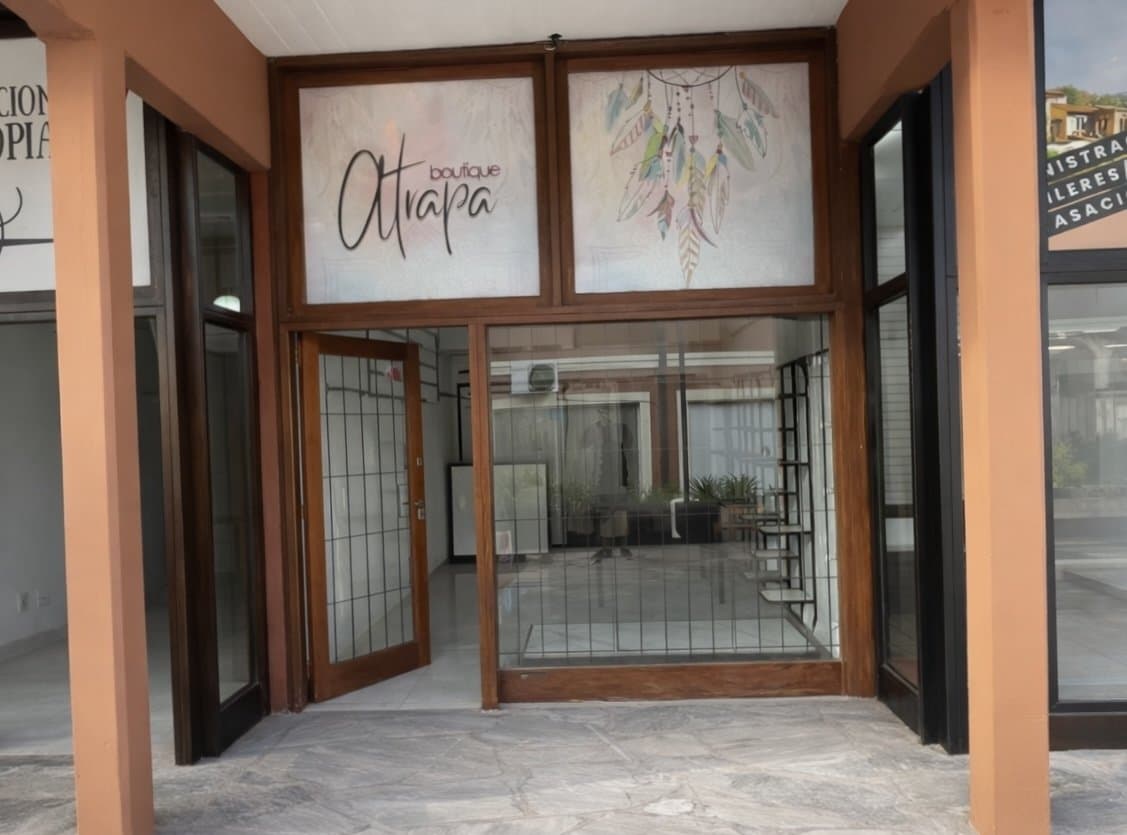 Local en venta | Centro de Pinamar | a metros de Av Bunge — foto 2