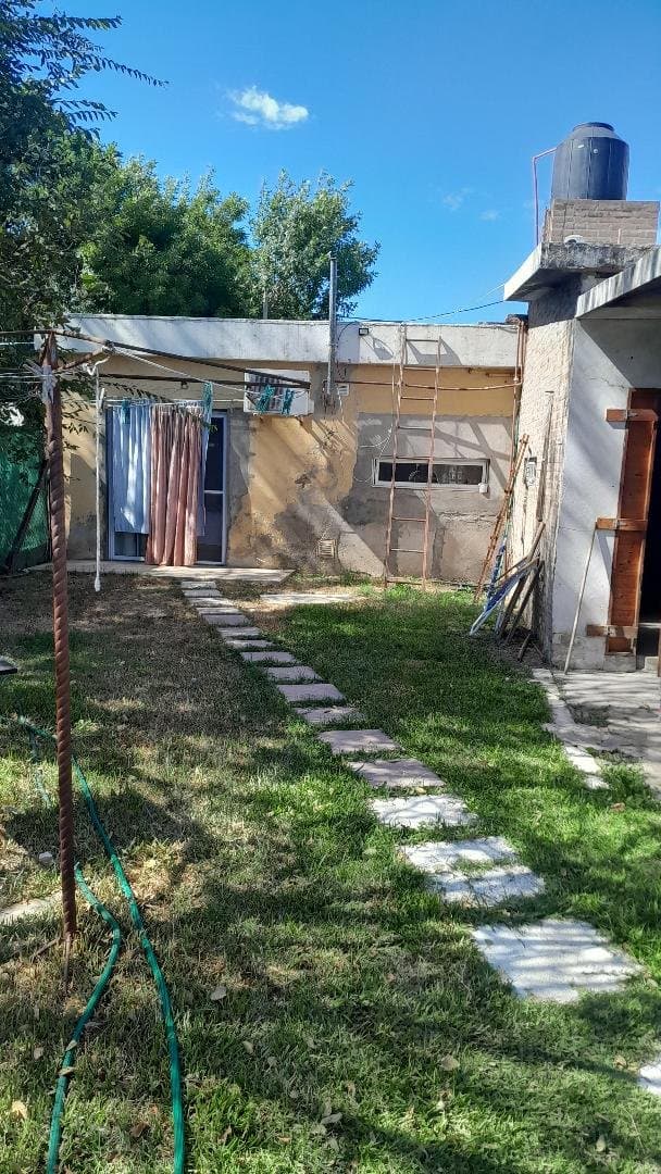 Funes. Casa Florencio Varela 1954, 3 Dormitorios — foto 14