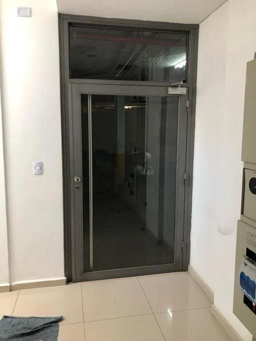 Oportunidad de inversión COCHERA EN VENTA a mts de Av Ricchieri — foto 4