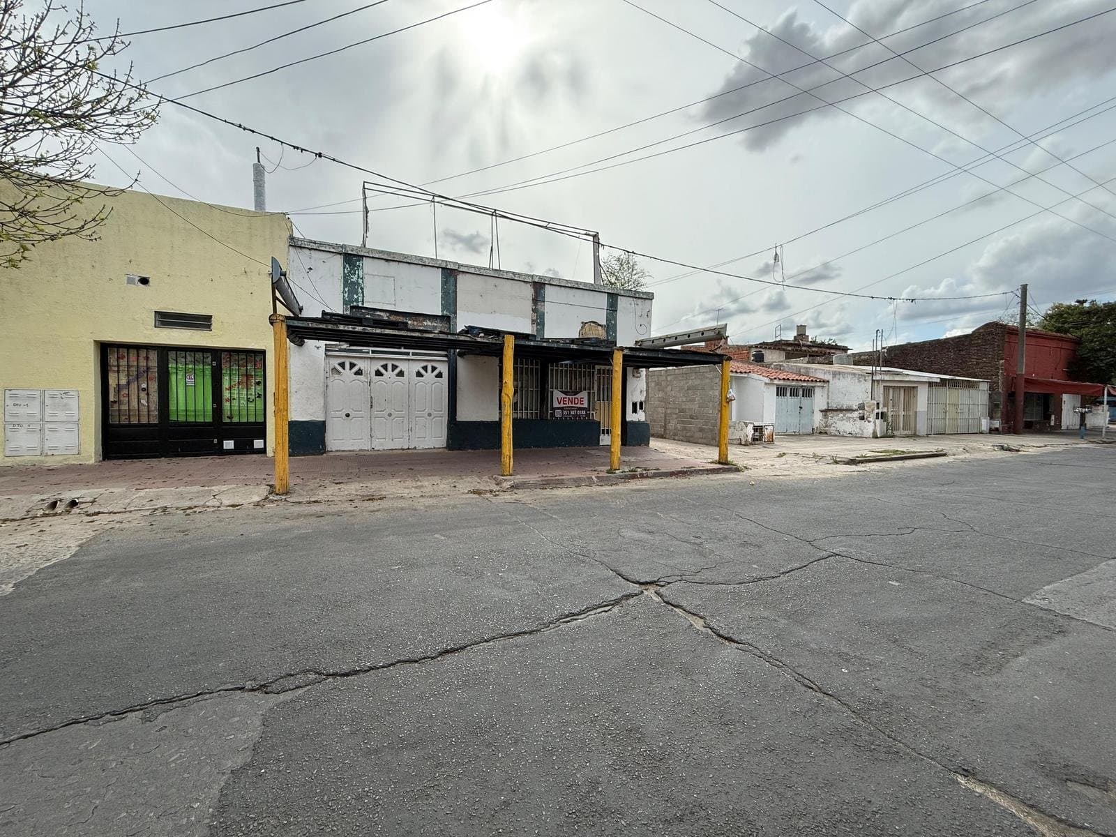VENTA LOTE EN BELLA VISTA — foto 4