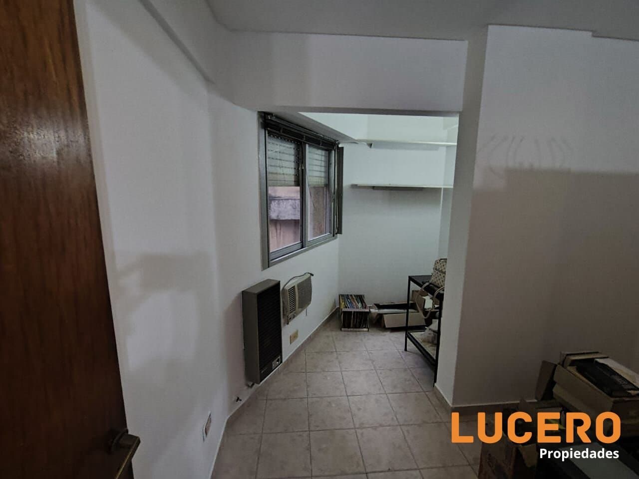 DEPARTAMENTO EN ALQUILER EN EL CENTRO DE MORON — foto 3