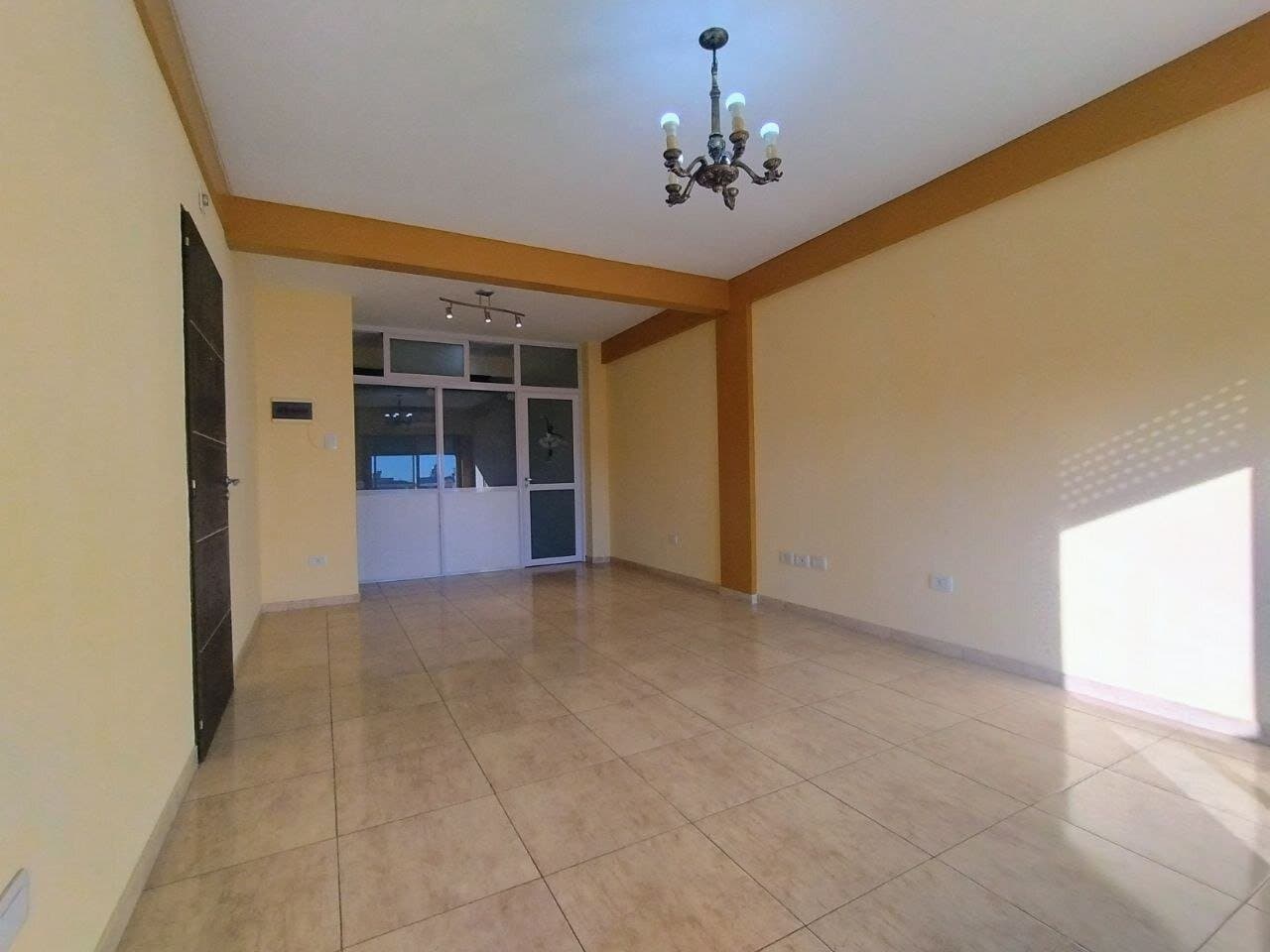 Departamento Monoambiente dividido, APTO PROFESIONAL.- Moron .- — foto 12