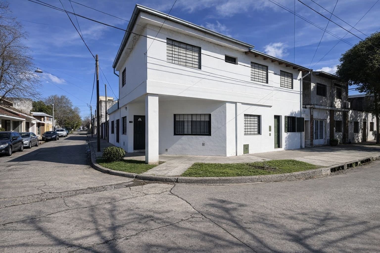 CASA DE 3 DORMITORIOS ARROYITO OESTE — foto 1