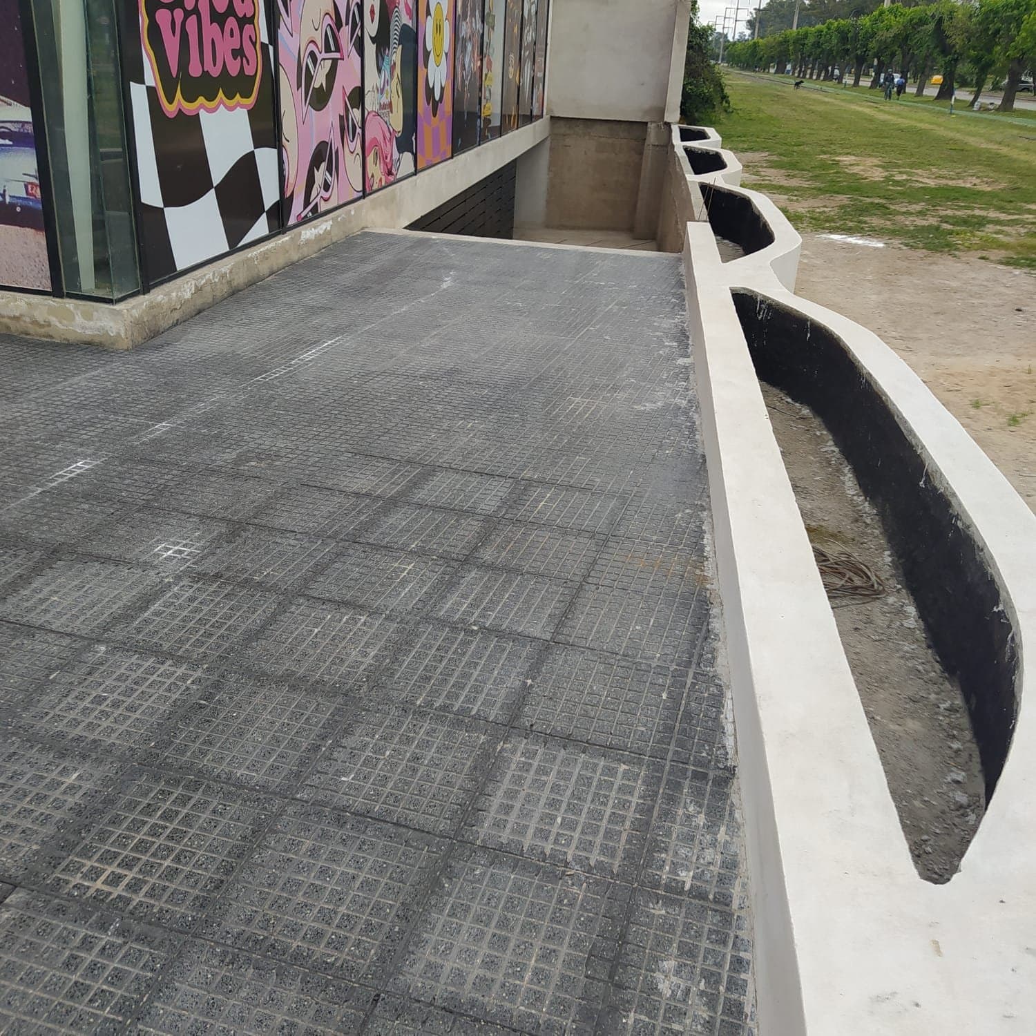 ALQUILER COCHERA B JARDIN — foto 4