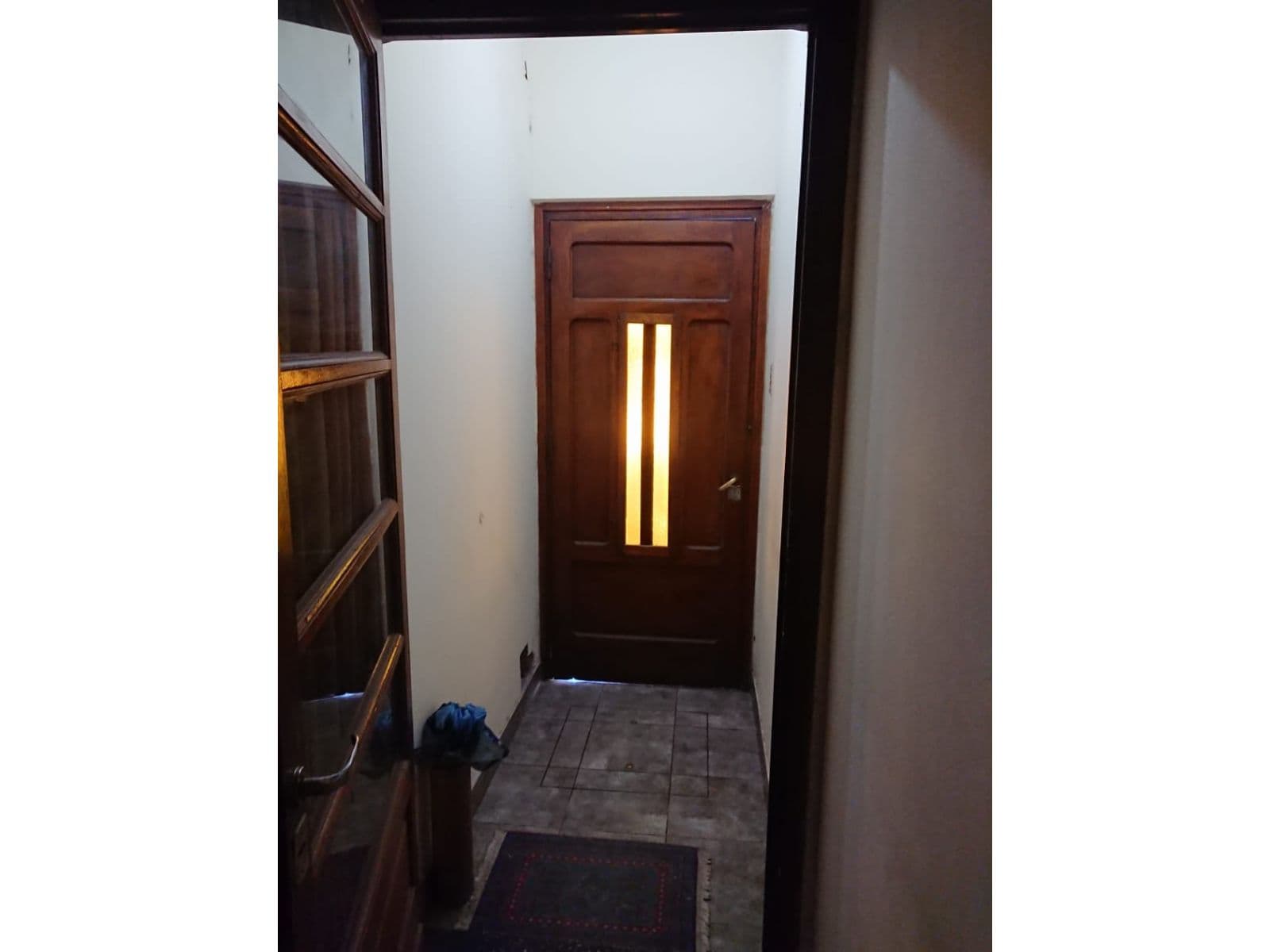 Casa de Dos Dormitorios , amplio jardin — foto 2
