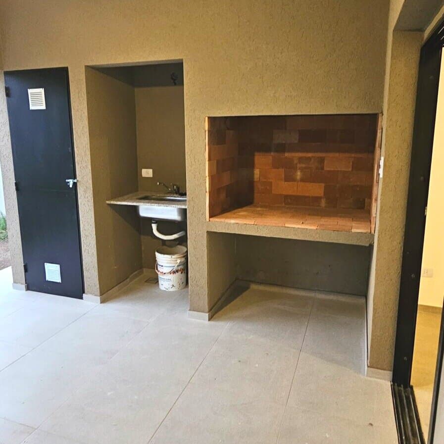 CASA 2 DORMITORIOS ROLDAN — foto 7