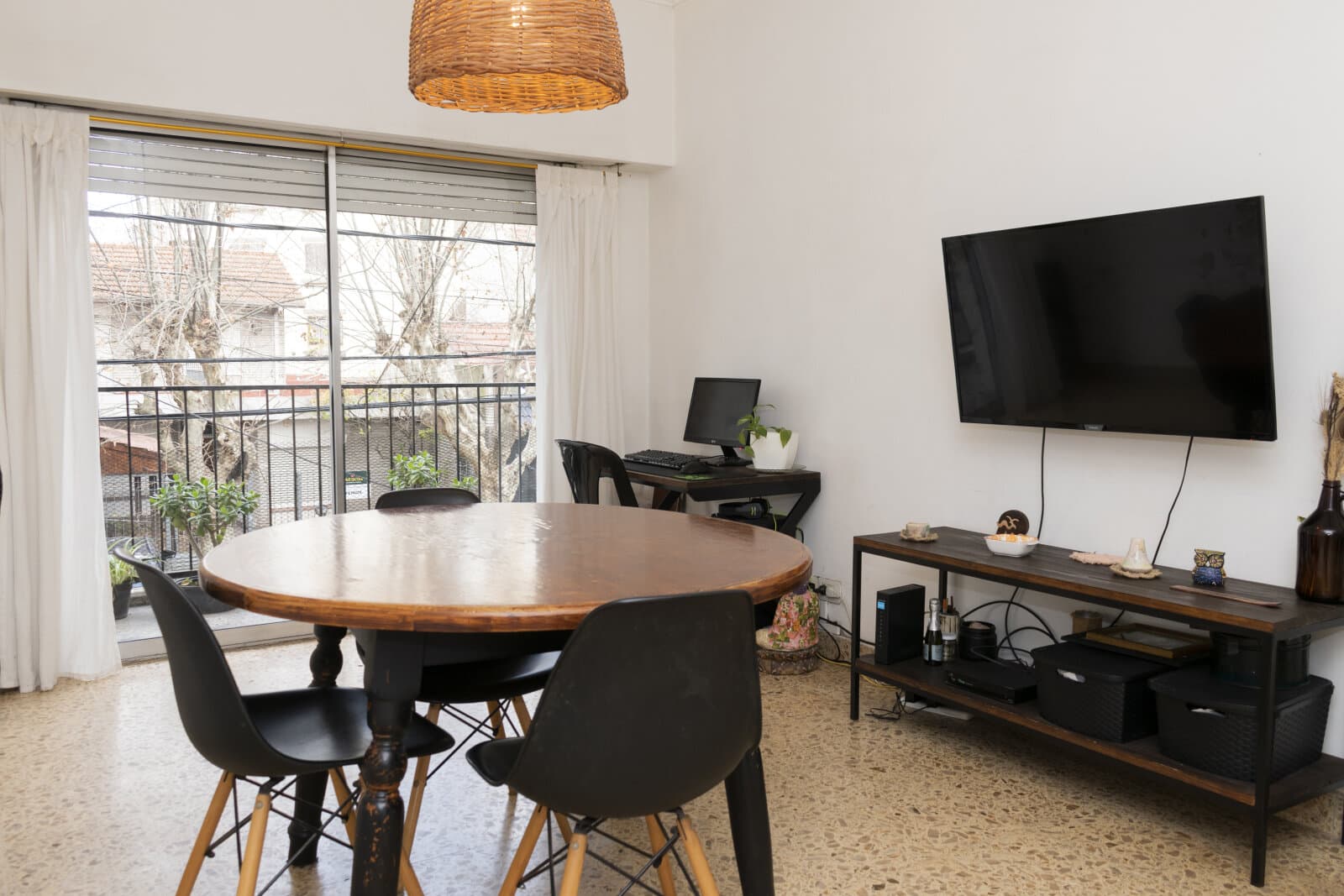 VENTA DEPARTAMENTO 3 AMBIENTES, EN ADROGUE. — foto 1