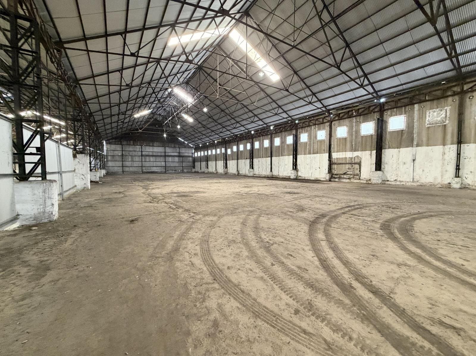 Nave industrial - Galpón en Alquiler - Centro Logístico Alvear — foto 2