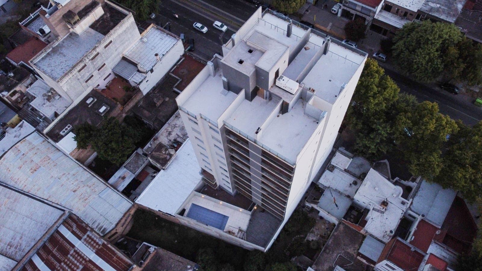 ALQUIER 2 DORM + COCHERA — foto 2