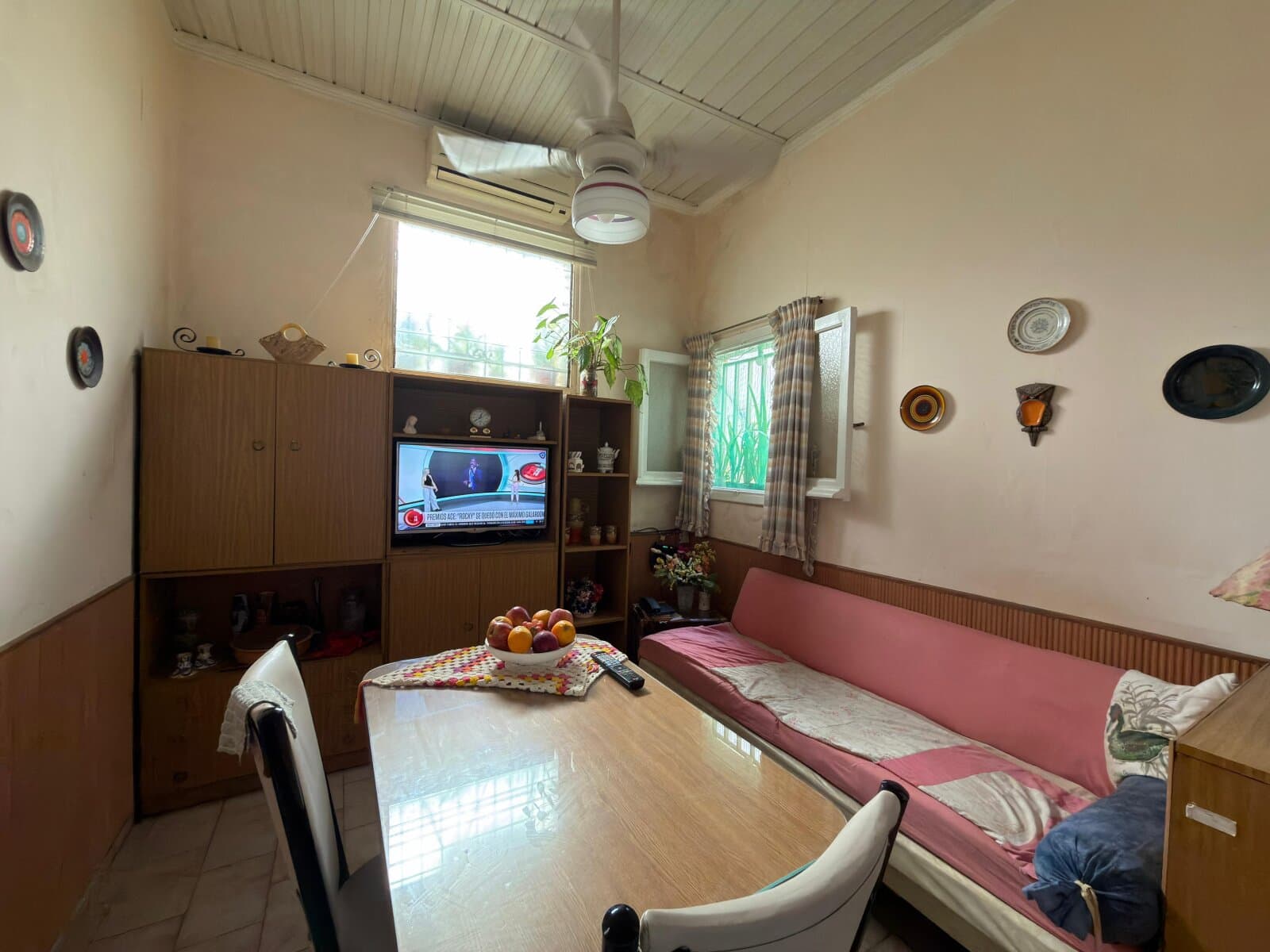 CASA DE PASILLO SOBRE BV. OROÑO, A METROS DE SANTA FE. — foto 11