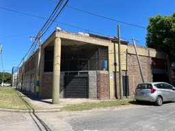 Velez Sarsfield 6764 - Galpón + Local Comercial | 380 m2