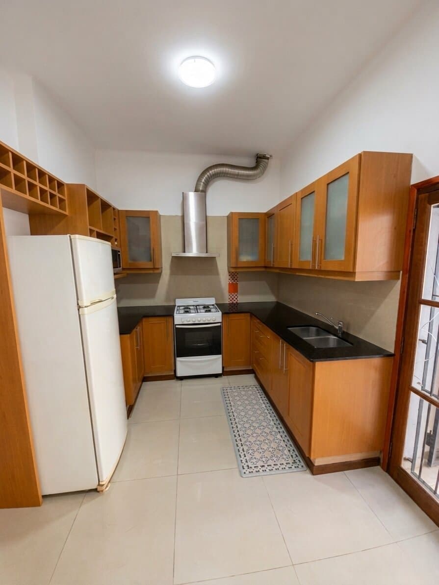 VENTA CASA DE 3 DORMITORIOS - ZONA SUR — foto 6