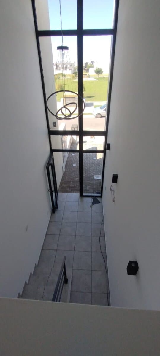 Se alquila oficina — foto 2