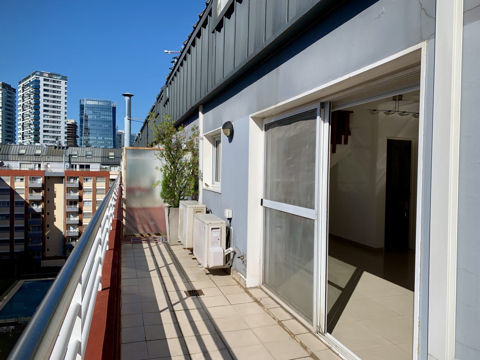 Duplex amplio y luminoso — foto 11
