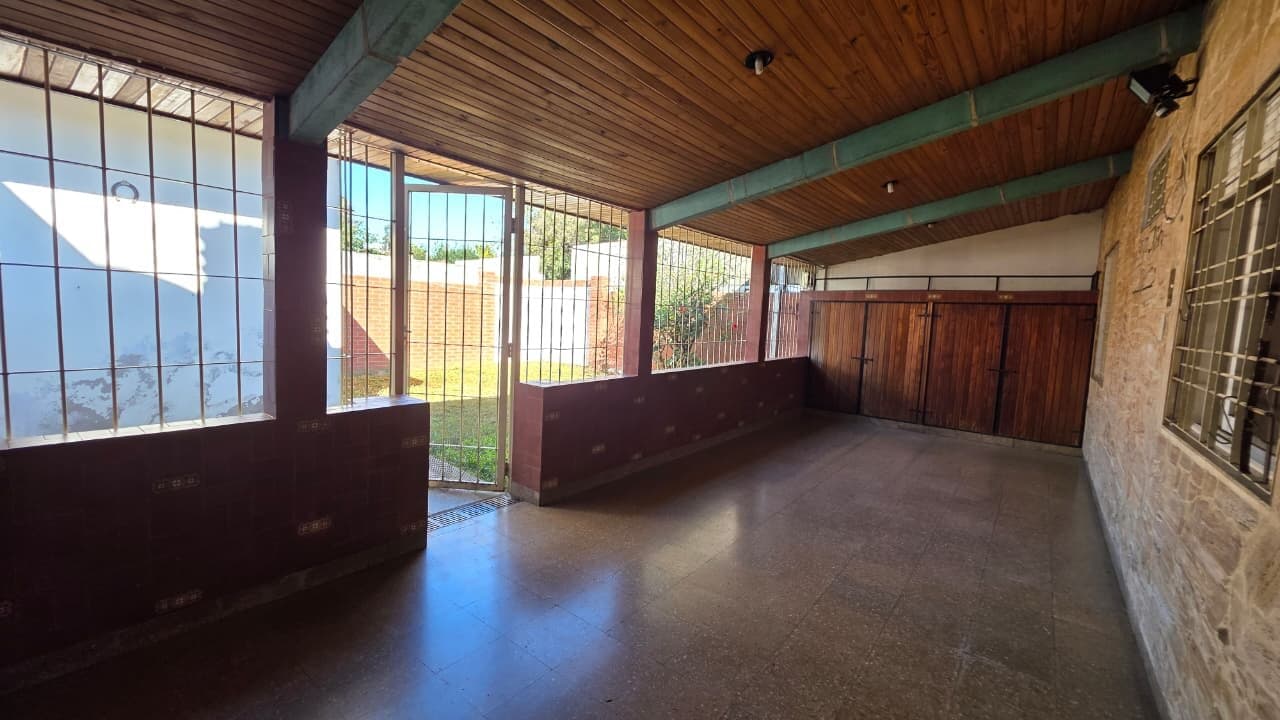 CASA 4 AMBIENTES EN VENTA EN CASTELAR NORTE — foto 15
