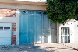 AMPLIO GALPON COMERCIAL IDEAL INGRESO VEHICULAR OLEGARIO V. ANDRADE 2435