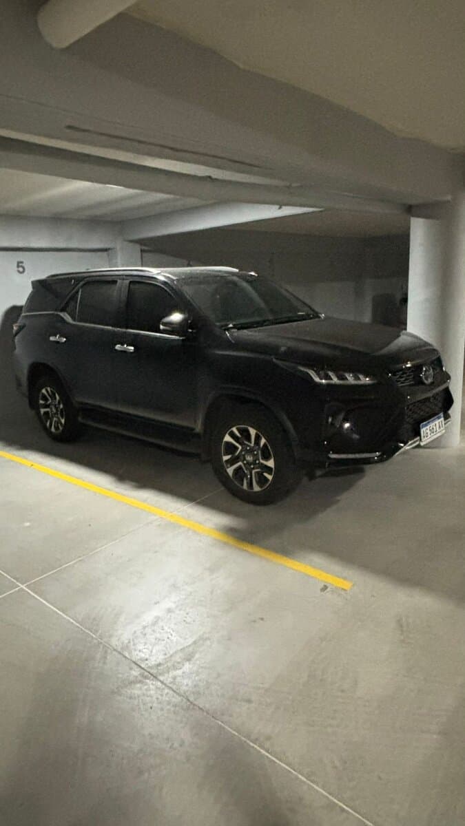 VENTA COCHERA CENTRO — foto 1