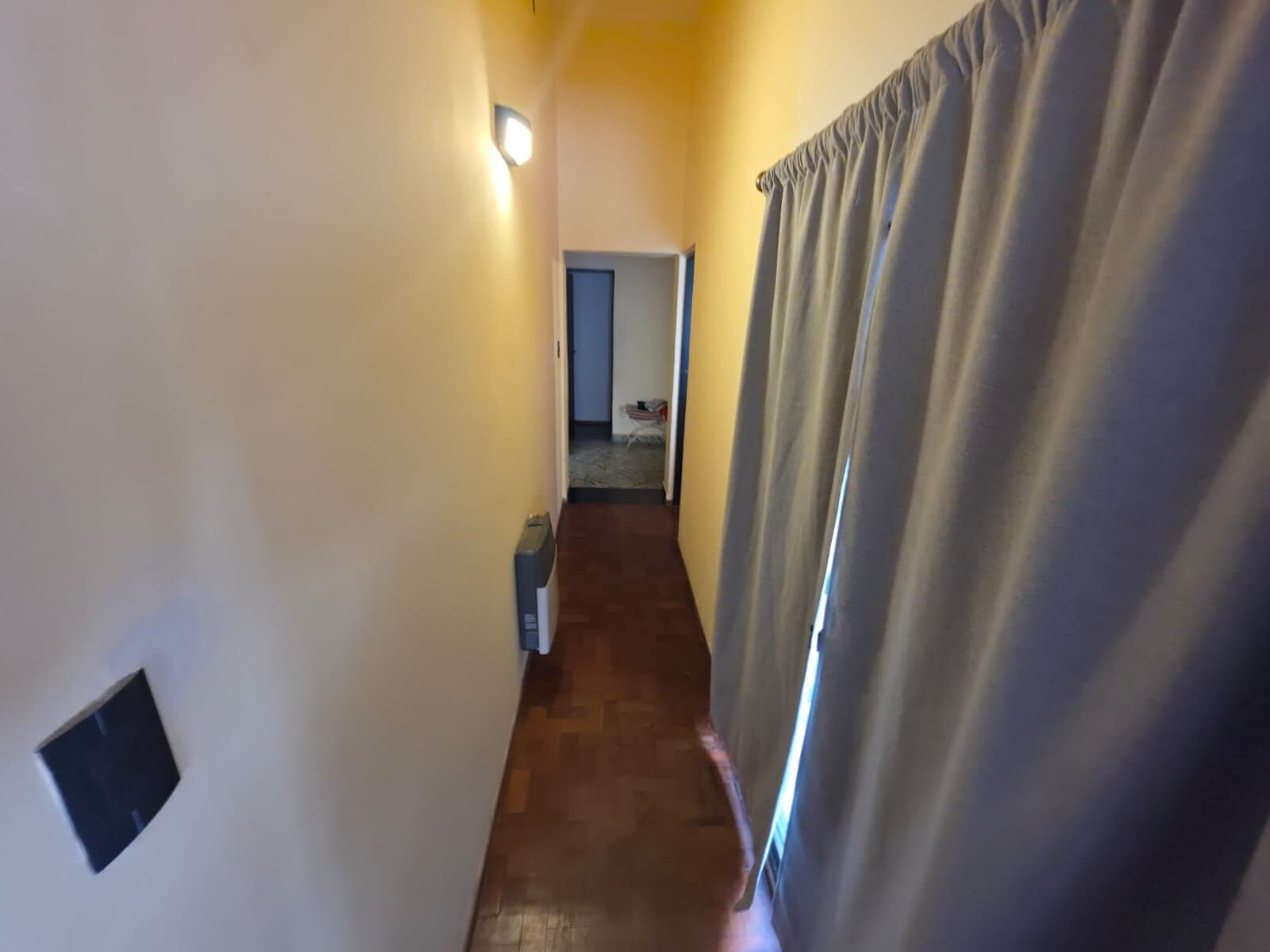 VENTA ALBERDI EXCELENTE CASA DOBLE COCHERA — foto 14