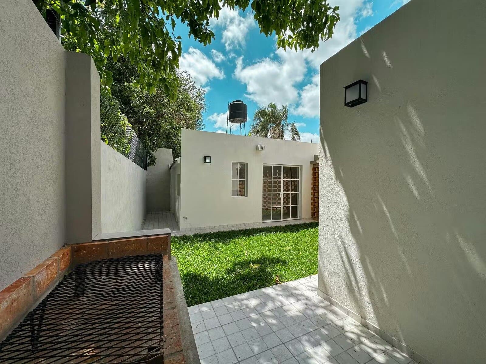 Interno Dos Dormitorios en Arroyito — foto 6