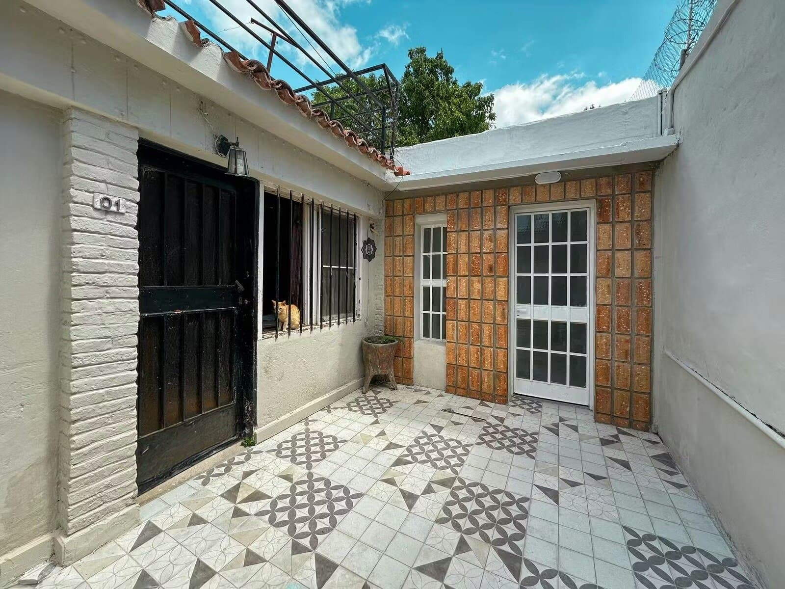 Interno Dos Dormitorios en Arroyito — foto 2