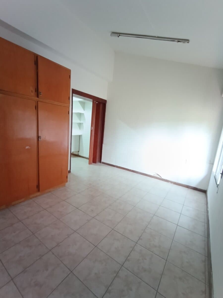 Casa de 4 dorm | Venta | Cochera doble | Patio+Lavadero+Despensa — foto 15