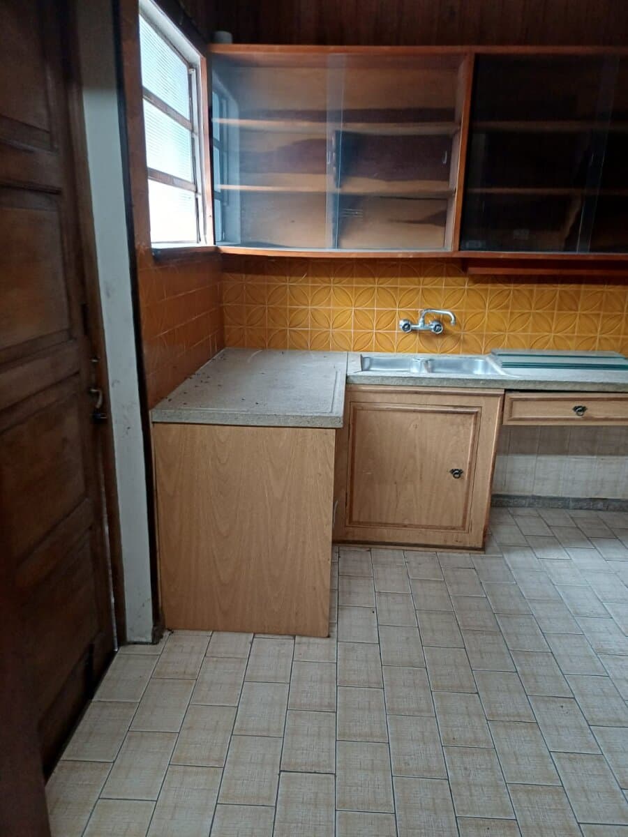 Hermosa casa de 4 dorm. OPORTUNIDAD A. Sabattini 4360 — foto 4