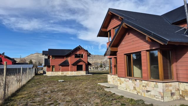 Venta duplex de tres ambientes a estrenar en Junín de los Andes