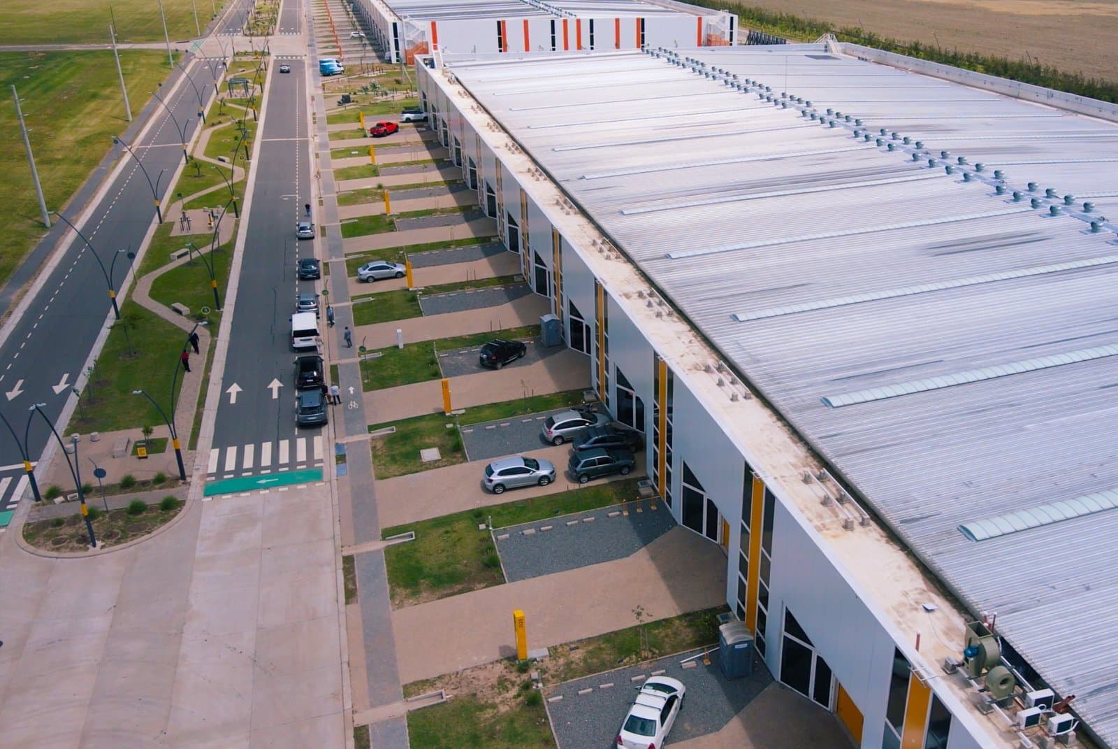 Ciudad Industria - Nave 620 m2 — foto 8