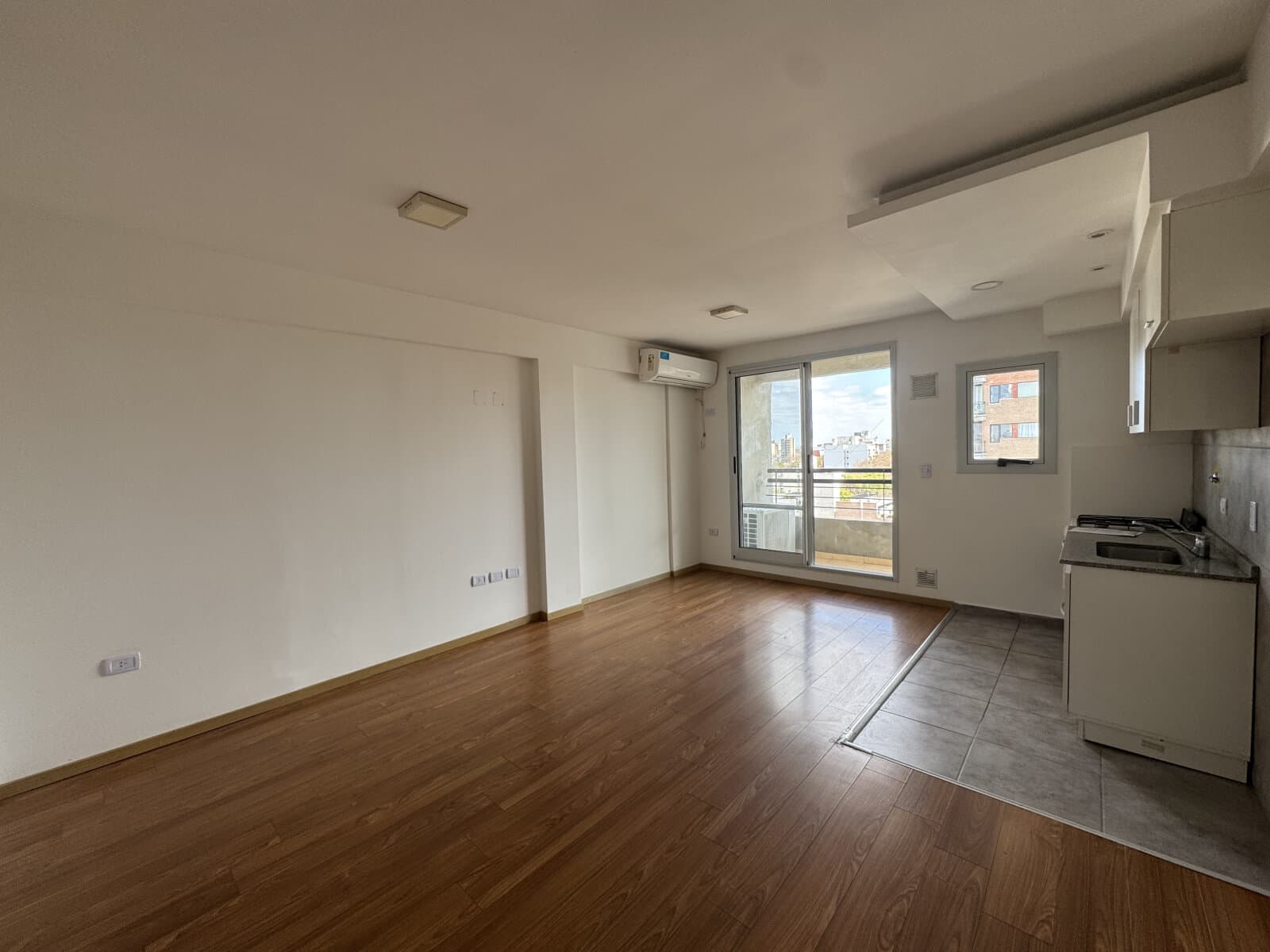DEPARTAMENTO 1 DORMITORIO EN VENTA — foto 2