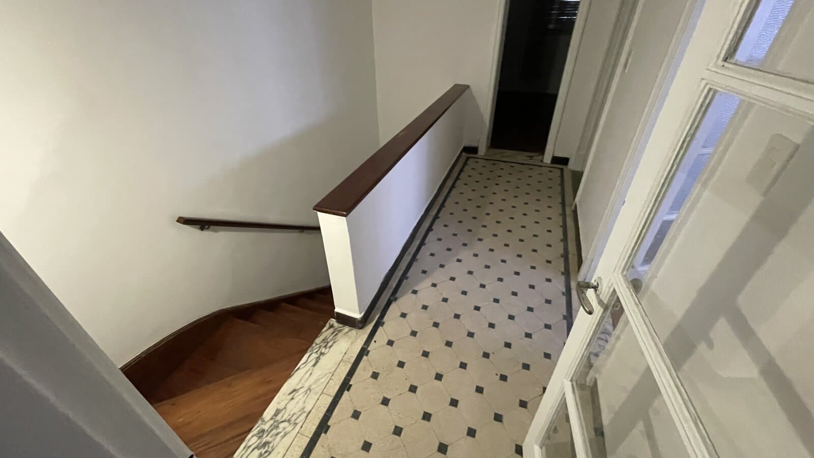 Casa de Estilo en Venta 4 dormitorios con cochera y parrillero - Centro — foto 14