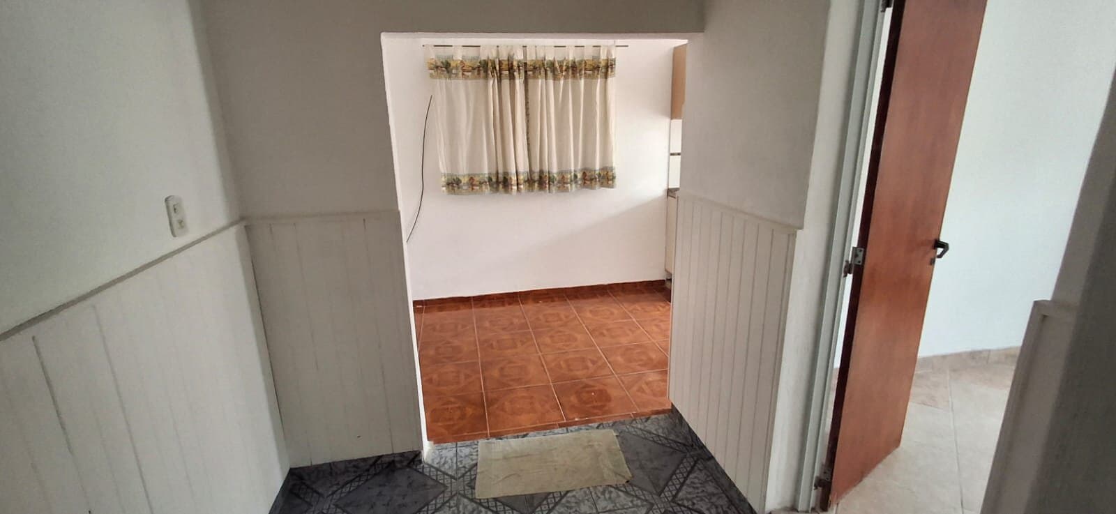 ROLDAN - CASA INTERNA EN ALQUILER — foto 6