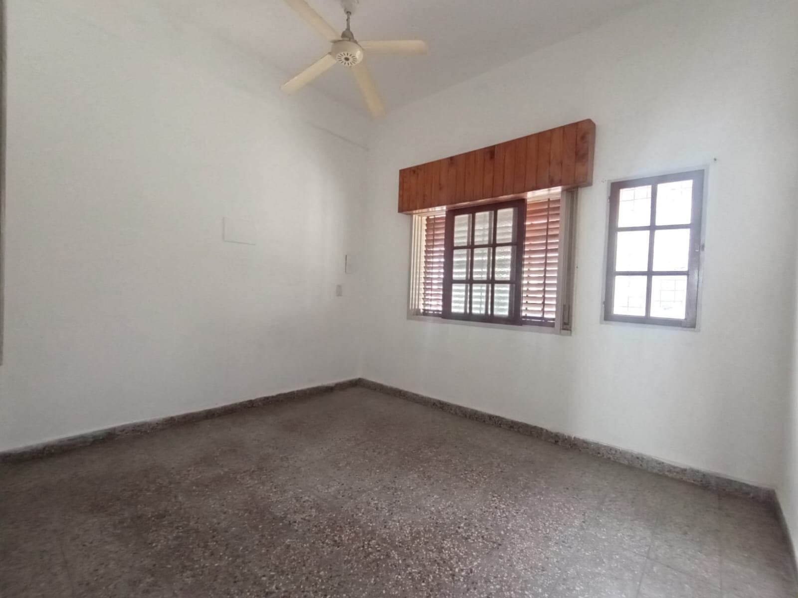 PH en alquiler al frente sin expensas — foto 4