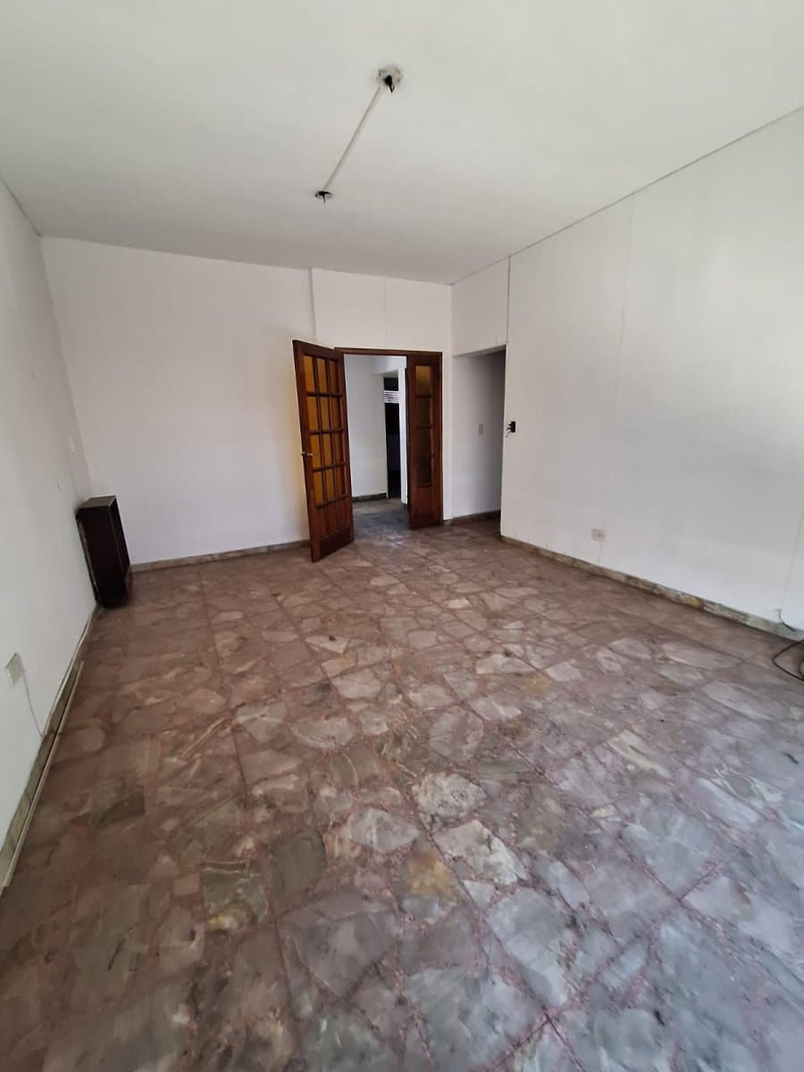 VENTA CASA MULTIFAMILIAR PH 6 AMB. C/COCHERA SAN JUSTO — foto 11