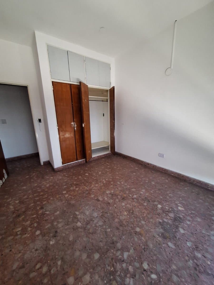 VENTA CASA MULTIFAMILIAR PH 6 AMB. C/COCHERA SAN JUSTO — foto 8