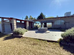 CASA EN VENTA POTRERO DE GARAY 3 DORM VISTA AL LAGO