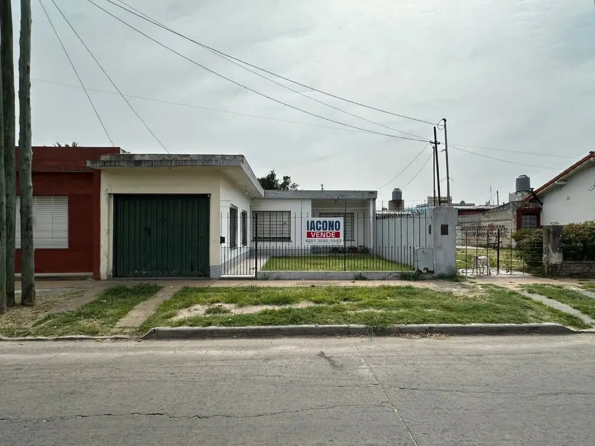 CASA CON GARAJE ¡APTO CRÉDITO! — foto 1
