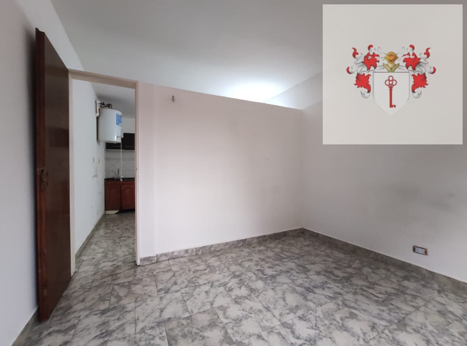 Monoambiente en 1 Piso — foto 9